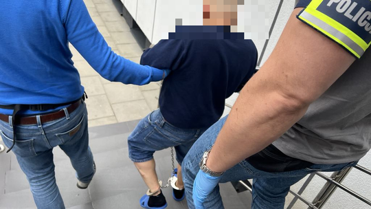 Zatrzymani za brutalny rozbój – grozi im do 20 lat więzienia
