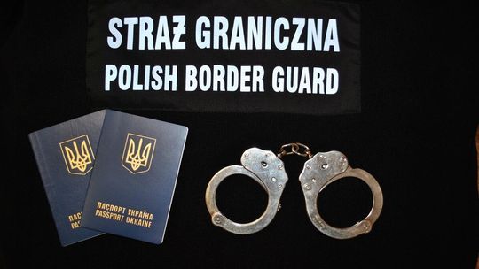 Zatrzymania w Kielcach. Obywatele Ukrainy podejrzani o pomocnictwo w nielegalnym przekraczaniu granicy