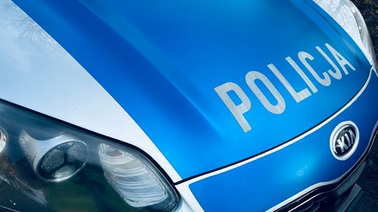 Znieważyła policjantkę podczas interwencji. 38-latka usłyszała zarzuty Znieważyła policjantkę podczas interwencji. 38-latka usłyszała zarzuty