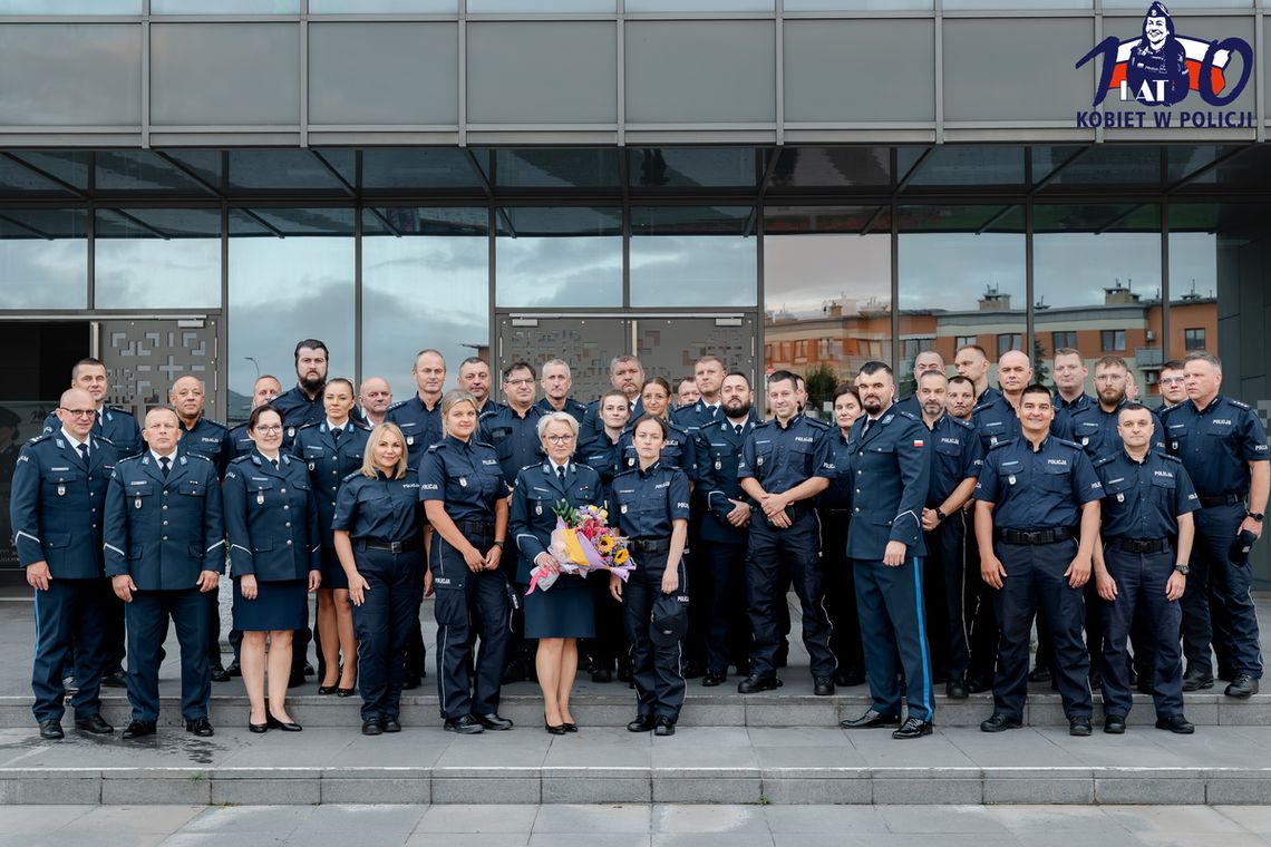 100 LAT KOBIET W POLICJI – WYJĄTKOWY JUBILEUSZ W 2025 ROKU 🎉👮‍♀️