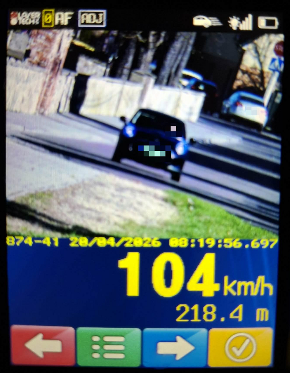 104 km/h w terenie zabudowanym. 45-latek stracił prawo jazdy
