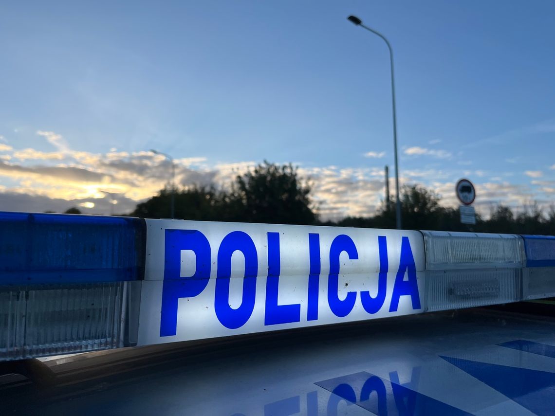 145 km/h na „krajowej 61”. 18-latek stracił prawo jazdy 145 km/h na „krajowej 61”. 18-latek stracił prawo jazdy