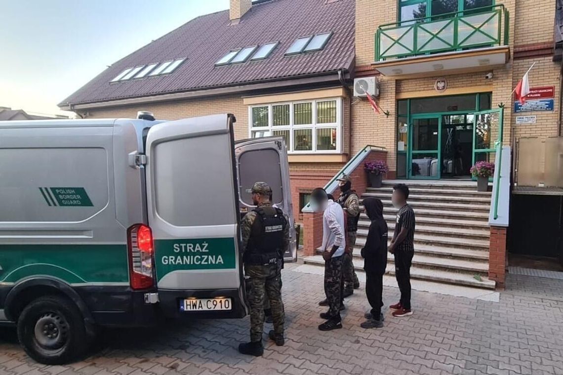 21 prób nielegalnego przekroczenia granicy. Migranci forsowali graniczne rzeki 21 prób nielegalnego przekroczenia granicy. Migranci forsowali graniczne rzeki