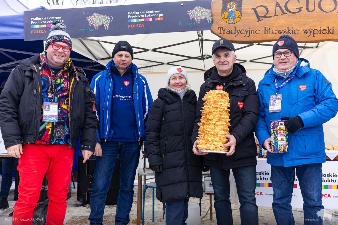 34. finał WOŚP w Augustowie. Sękacz skradł serca i… ważył ponad cztery kilogramy 34. finał WOŚP w Augustowie. Sękacz skradł serca i… ważył ponad cztery kilogramy