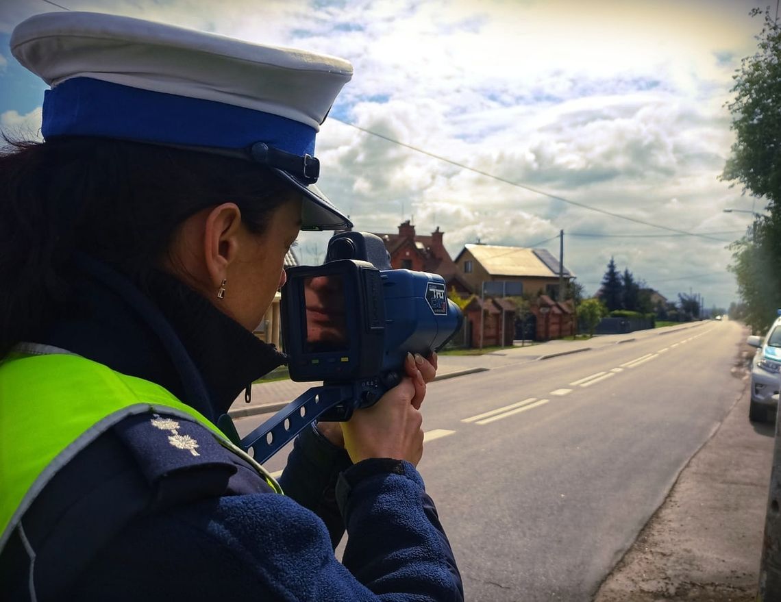 67-latek jechał za szybko i bez uprawnień. Sprawa trafi do sądu 67-latek jechał za szybko i bez uprawnień. Sprawa trafi do sądu