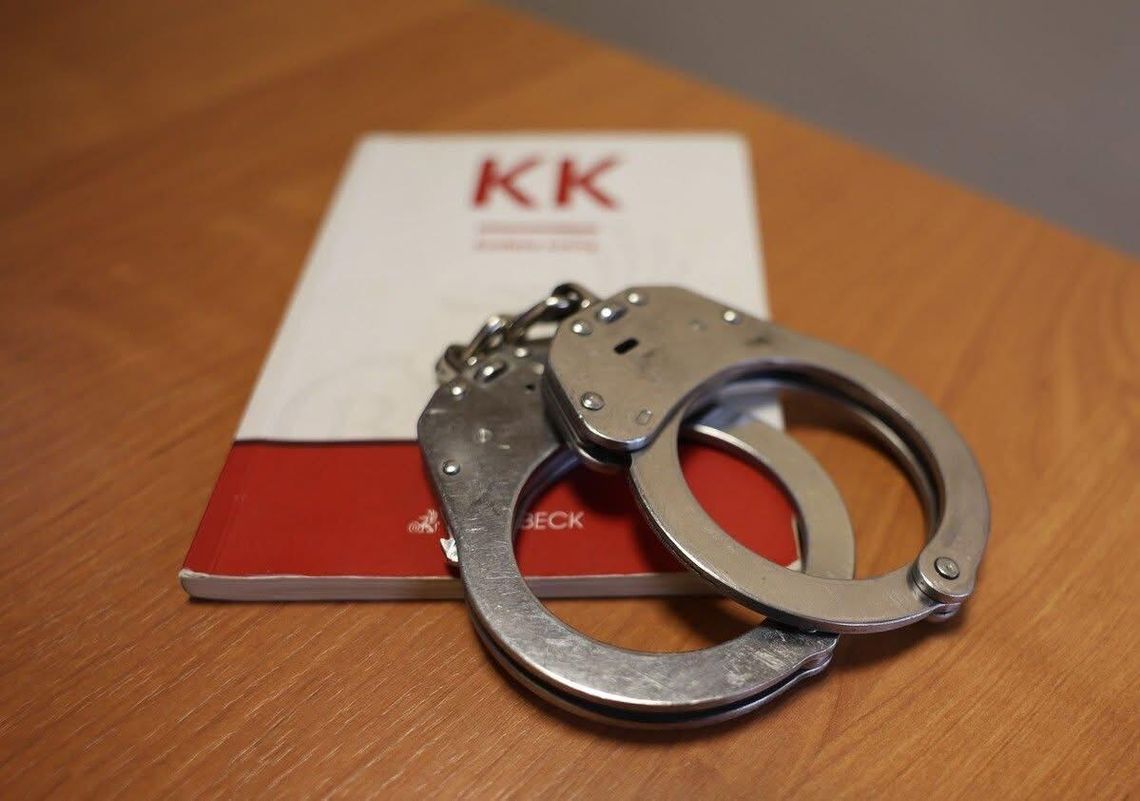 Augustowscy kryminalni zatrzymali sprawców kradzieży perfum