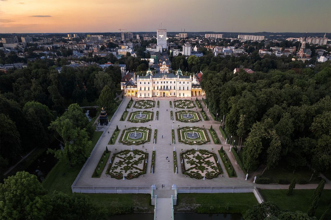 🌿 Białystok i Podlaskie walczą o certyfikat turystyczny dla Ogrodu Branickich! 🌿