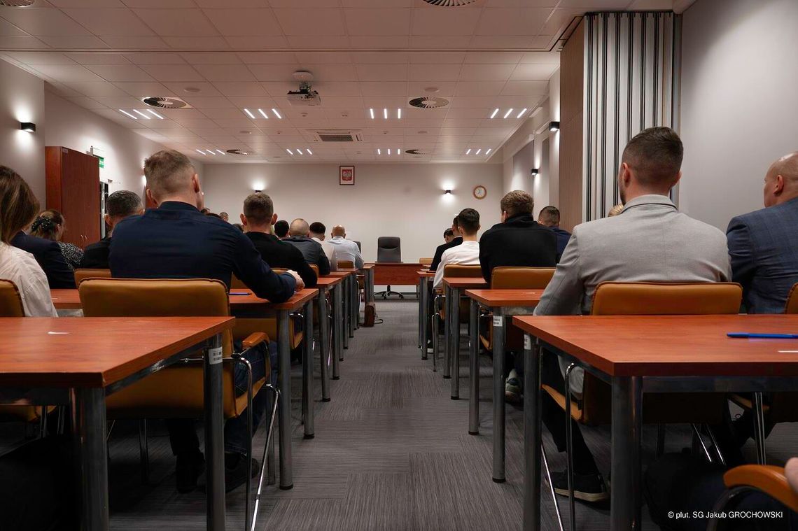 Chcesz założyć mundur? Straż Graniczna rekrutuje – 330 miejsc czeka!👮‍♂️