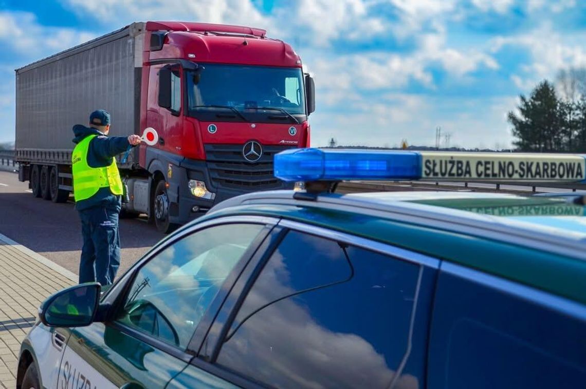 Ciężarówki jechały na oleju opałowym. Kierowcy ukarani wysokimi grzywnami