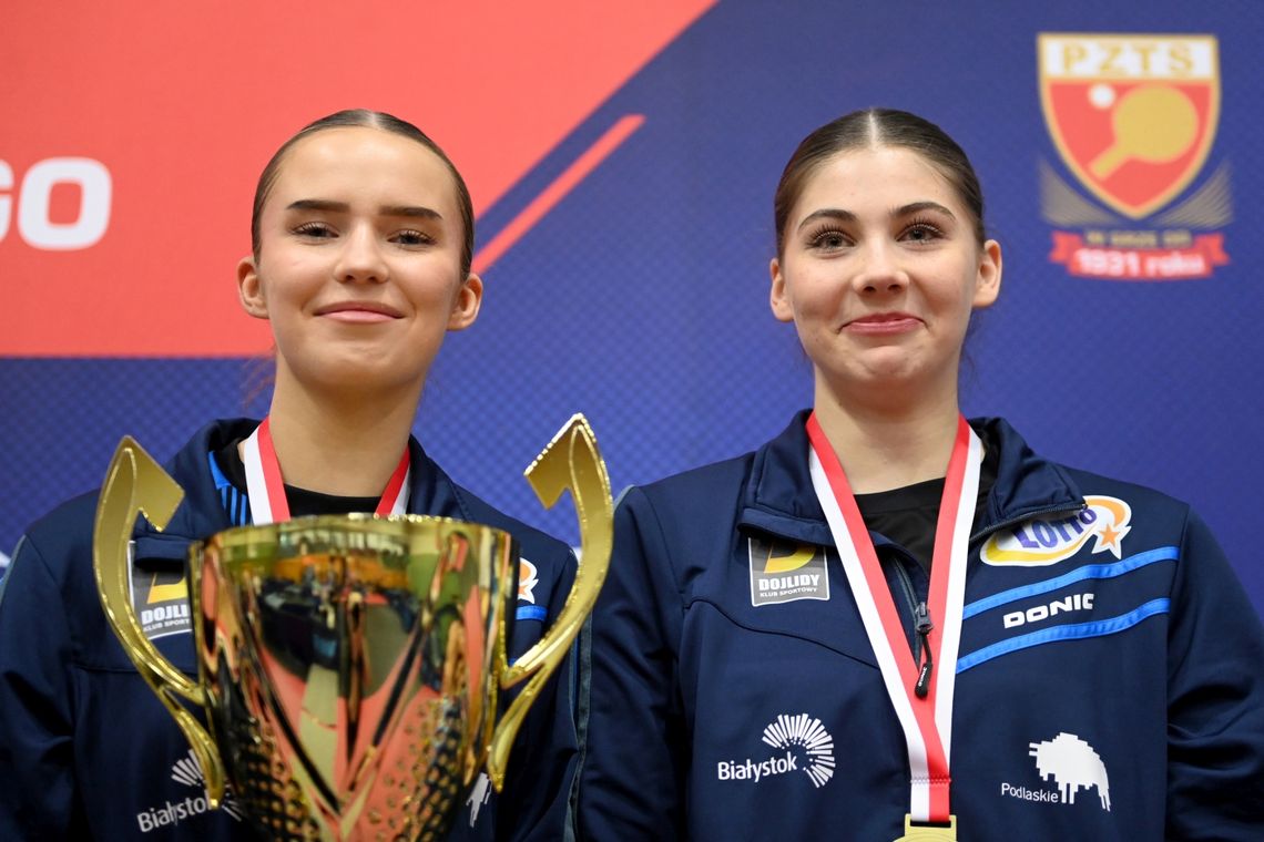 Dojlidy Białystok z medalami Mistrzostw Polski Juniorów. Złoto i dwa podia w Krakowie