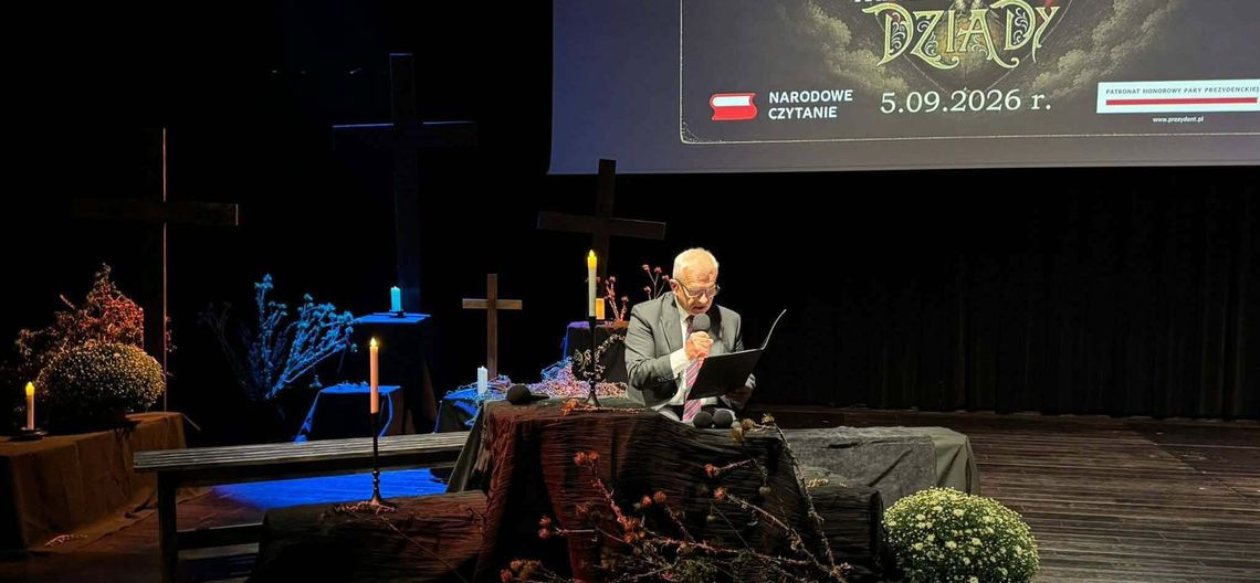 „Dziady” w Podlaskiem. Mieszkańcy wspólnie czytali dzieło Mickiewicza „Dziady” w Podlaskiem. Mieszkańcy wspólnie czytali dzieło Mickiewicza