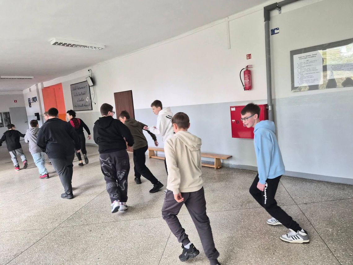 Dzień Tańca w Szkole Podstawowej nr 7 w Suwałkach 💃🕺