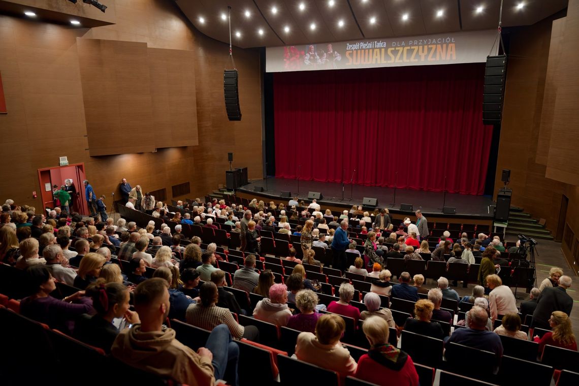 Folklor, który wciąż żyje. Suwalszczyzna zatańczyła dla przyjaciół