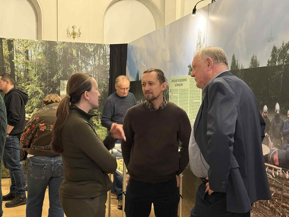 🏺 „Jaćwieskie eldorado” – wernisaż w Muzeum Okręgowym w Suwałkach za nami 🏺 „Jaćwieskie eldorado” – wernisaż w Muzeum Okręgowym w Suwałkach za nami