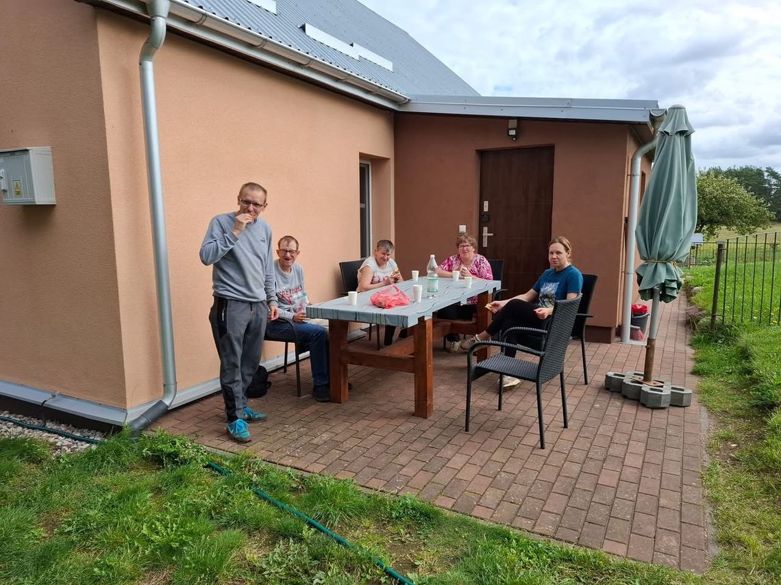Jesienne zbiory ziemniaków. Wspólna praca i dobra zabawa