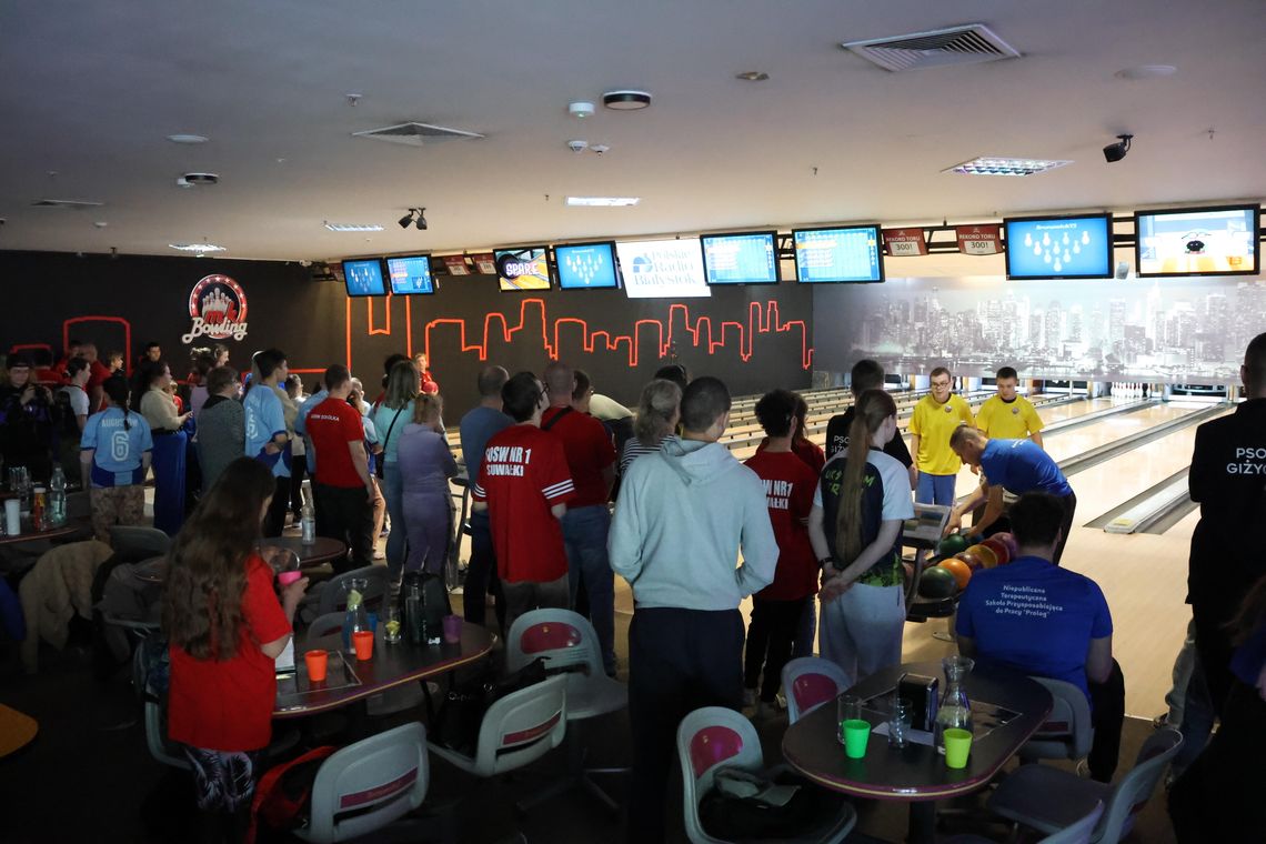Jubileuszowy turniej bowlingowy w Suwałkach za nami. Integracja i sport na pierwszym miejscu