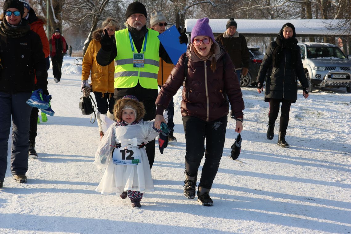 🏃♂️🎭 Karnawałowe Bieganie nad Arkadią. Sport, kolory i dobra zabawa 🏃♂️🎭 Karnawałowe Bieganie nad Arkadią. Sport, kolory i dobra zabawa