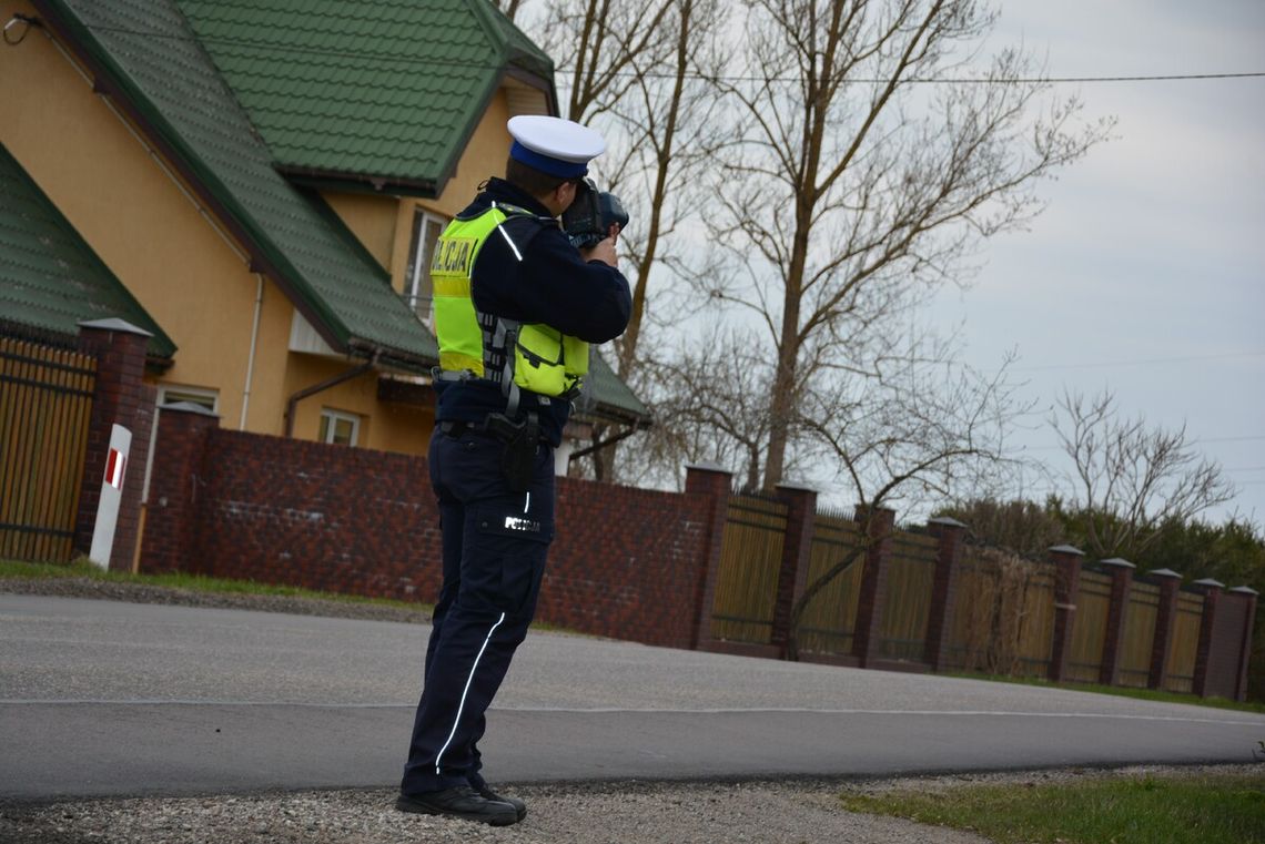 Kaskadowy pomiar prędkości w Suwałkach. 120 kierowców na bakier z przepisami Kaskadowy pomiar prędkości w Suwałkach. 120 kierowców na bakier z przepisami