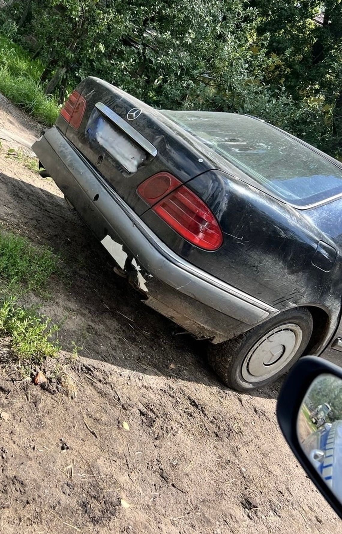 🍺 Kierował po alkoholu i z „przełożonymi” tablicami – 36-latek zatrzymany przez policję w Augustowie 🚔