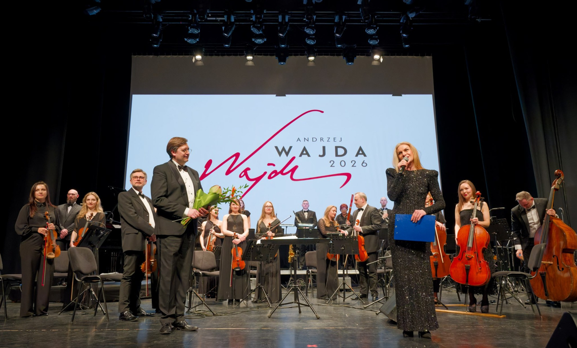 Koncert muzyki z filmów Andrzeja Wajdy w Suwałkach. Wyjątkowa inauguracja Roku Wajdy 🎬🎻