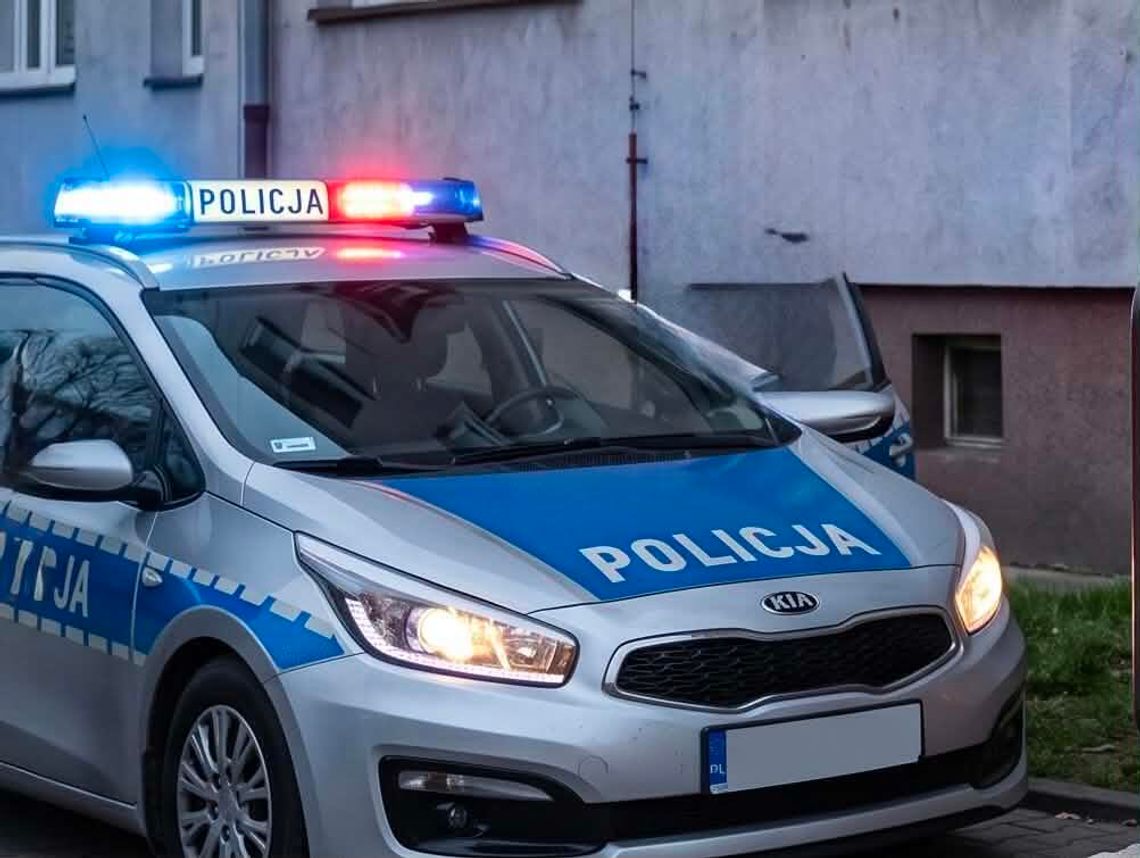 Koszmar zza ściany. Para z Suwałk odpowie za miesiące dręczenia sąsiadki Koszmar zza ściany. Para z Suwałk odpowie za miesiące dręczenia sąsiadki