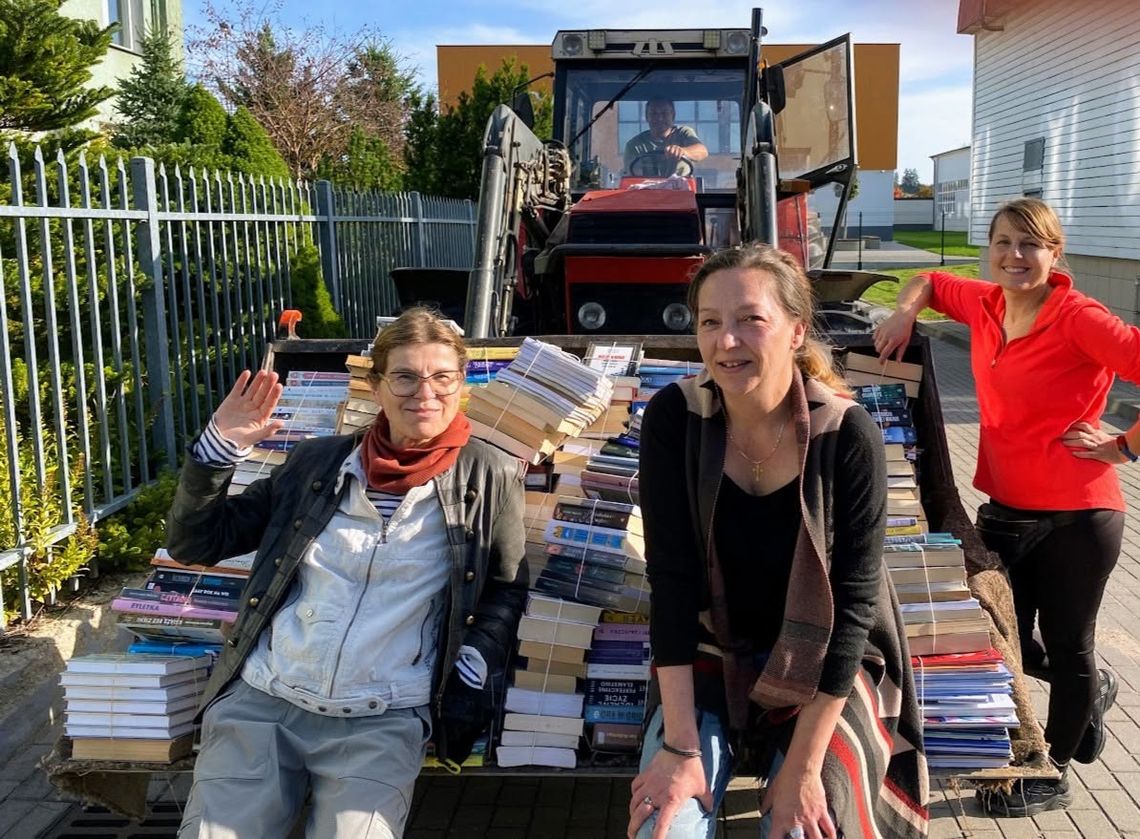 Książki wracają do biblioteki w Wiżajnach! Odnowiona siedziba coraz bliżej otwarcia Książki wracają do biblioteki w Wiżajnach! Odnowiona siedziba coraz bliżej otwarcia