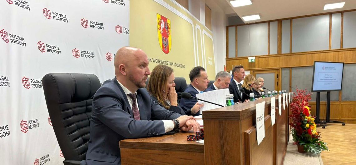 Łódź. Marszałkowie debatują o przyszłości regionów i bezpieczeństwie 🏛️