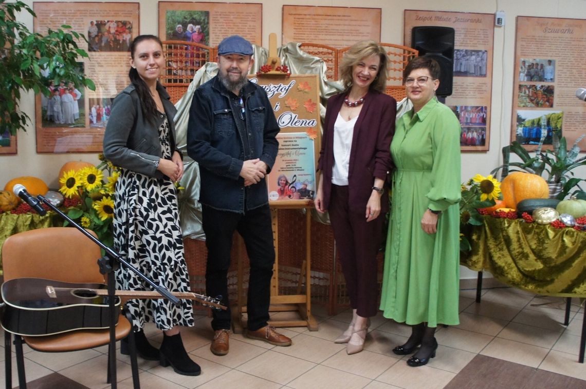🎶 Magiczne popołudnie z muzyką w Wiżajnach! 🎤🎸