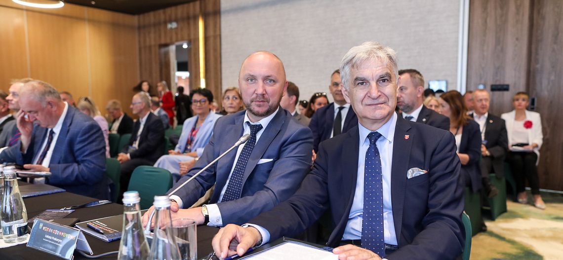 🏛️ Marszałek Województwa Podlaskiego na Konwencie Marszałków w Opolu. O zdrowiu, kolei i przyszłości regionów