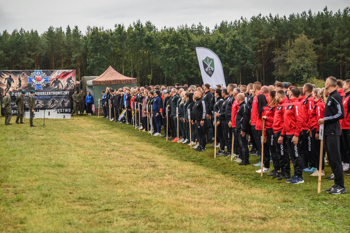 Mistrzostwa Bursztynowej Dywizji w biegach przełajowych. Zawodnicy rywalizowali w Przasnyszu Mistrzostwa Bursztynowej Dywizji w biegach przełajowych. Zawodnicy rywalizowali w Przasnyszu