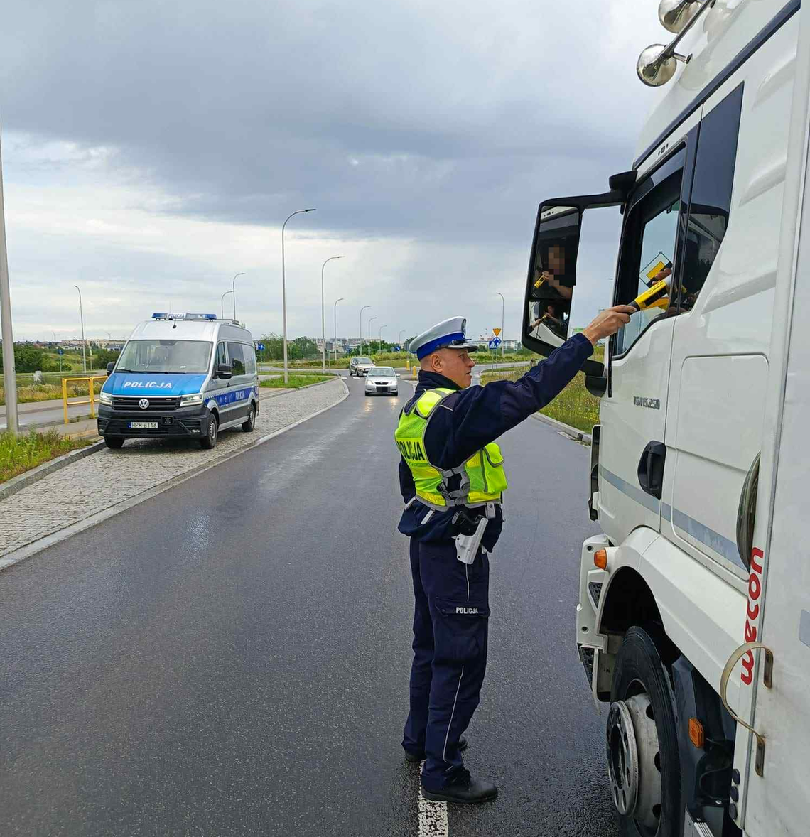 (Nie)trzeźwy poniedziałek na drogach Suwałk – 4 kierowców pod wpływem alkoholu!
