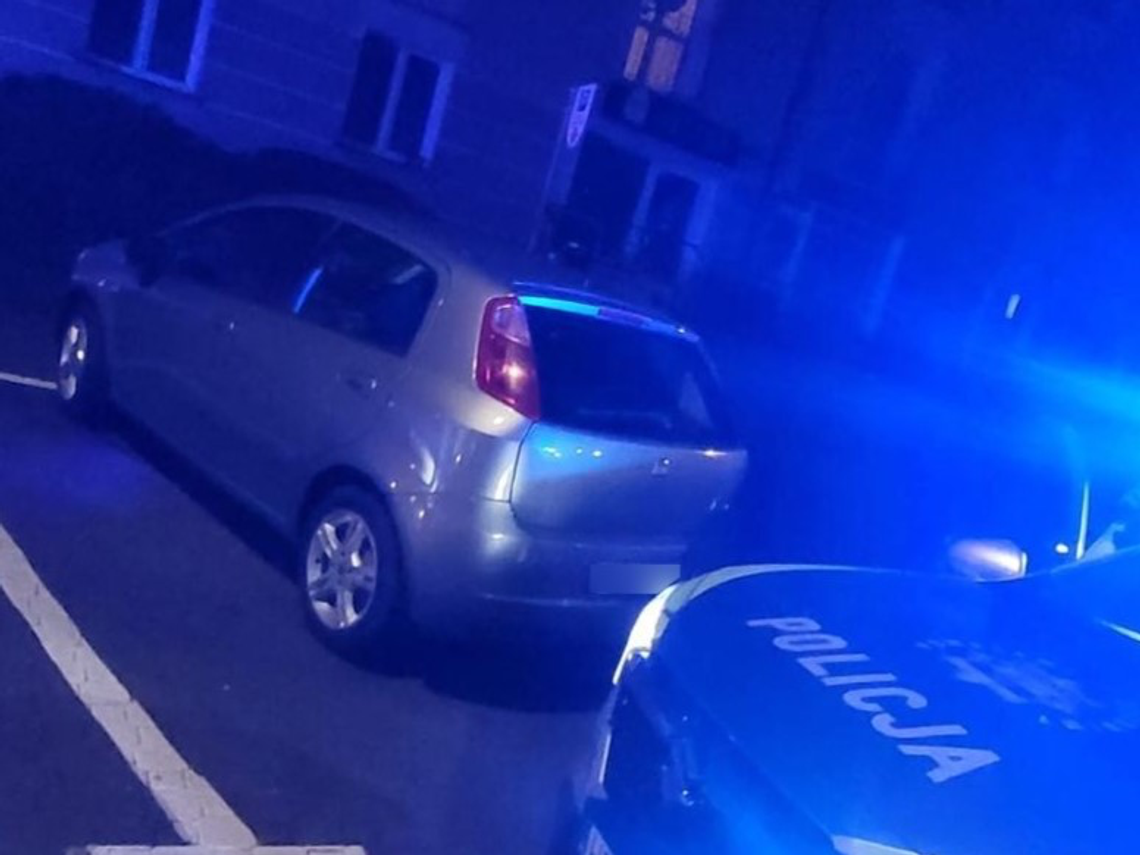 🚔 Nie zatrzymali się do kontroli drogowej – jeden był pijany, drugi pod wpływem narkotyków 💥 🚔 Nie zatrzymali się do kontroli drogowej – jeden był pijany, drugi pod wpływem narkotyków 💥