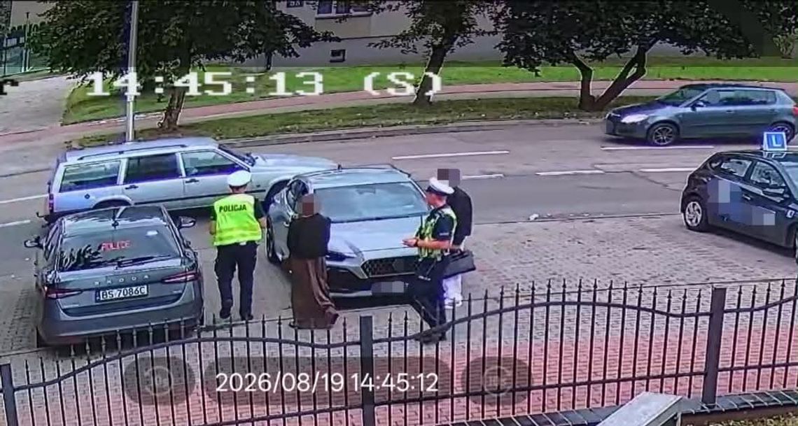 Nie zdała egzaminu na prawo jazdy, a chwilę później chciała odjechać samochodem Nie zdała egzaminu na prawo jazdy, a chwilę później chciała odjechać samochodem