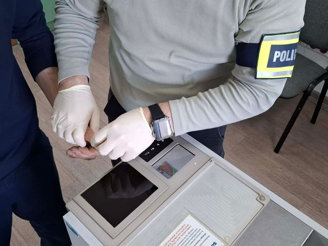 Nietrzeźwy kierowca na dożywotnim zakazie. Sąd skazał go w trybie przyspieszonym