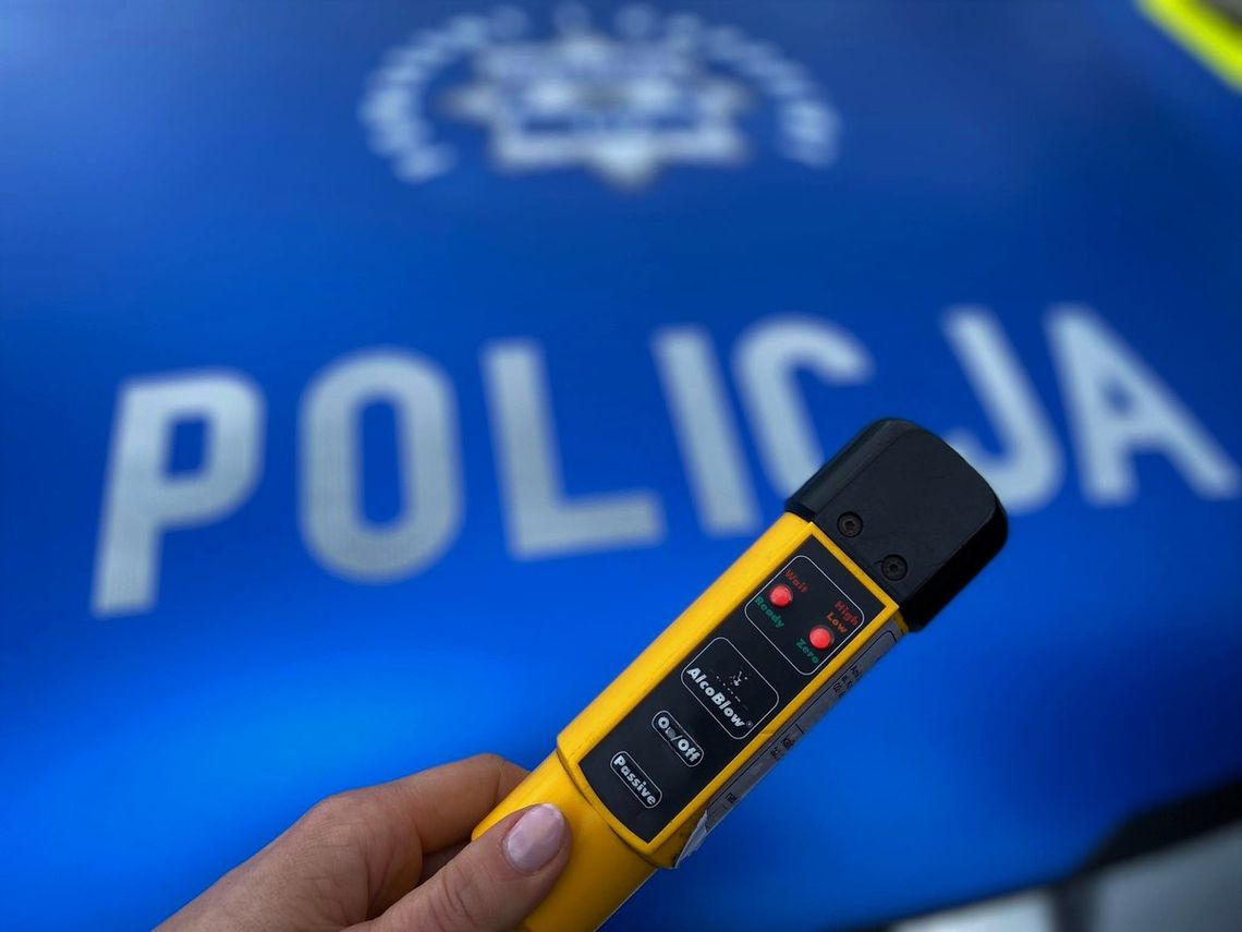 🚨 Nietrzeźwy kierowca znieważył i groził policjantkom. Sprawa trafi do sądu