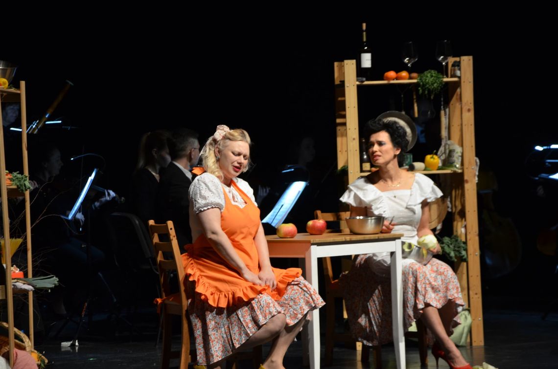 Od neapolitańskiej tawerny po wielkie sceny opery. Les Femmes oczarowały suwalską publiczność