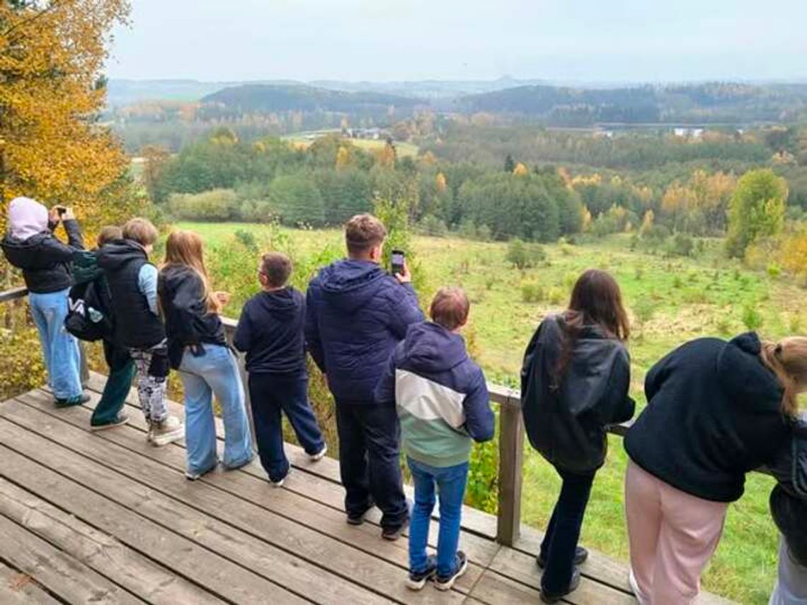 „Odkryj historię w krajobrazie!”. Suwalski Park Krajobrazowy zachwyca o każdej porze roku