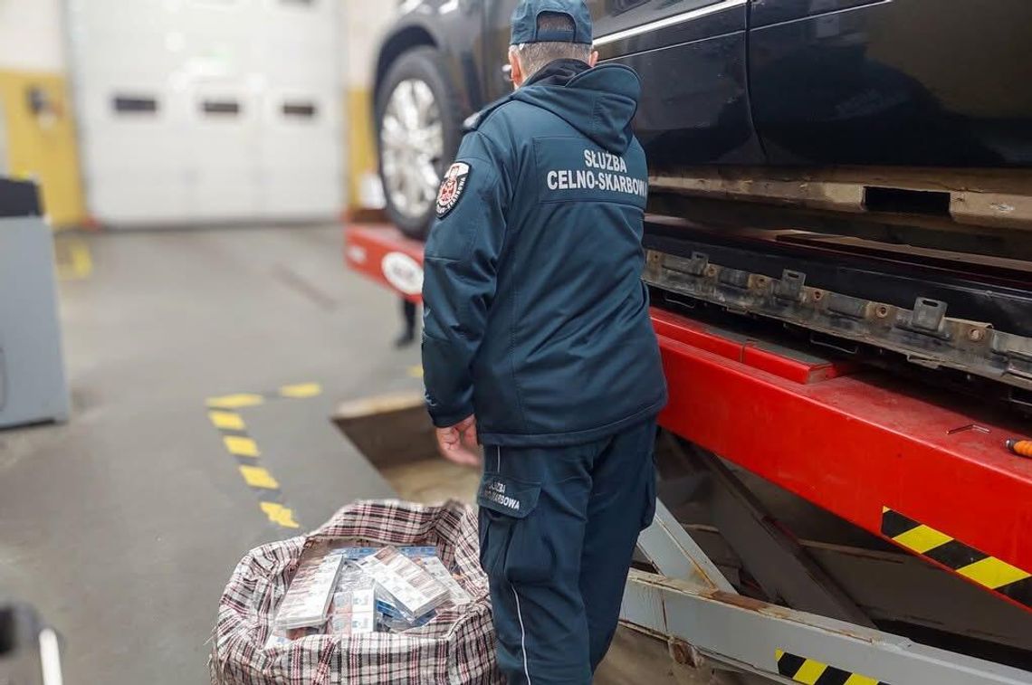 Papierosy ukryte w progach, podłogach i silnikach. Seria prób przemytu w Bobrownikach