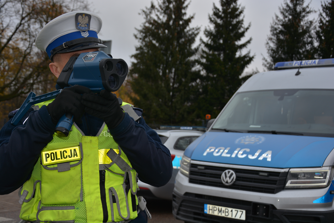Pędził 133 km/h ulicą Pułaskiego. Policja zatrzymała mu prawo jazdy