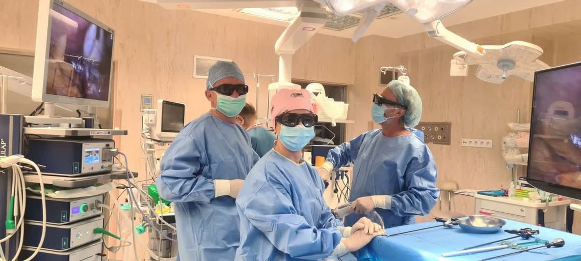 Pierwsza operacja jelita z wykorzystaniem nowoczesnego systemu FLUOBEAM LX w suwalskim szpitalu
