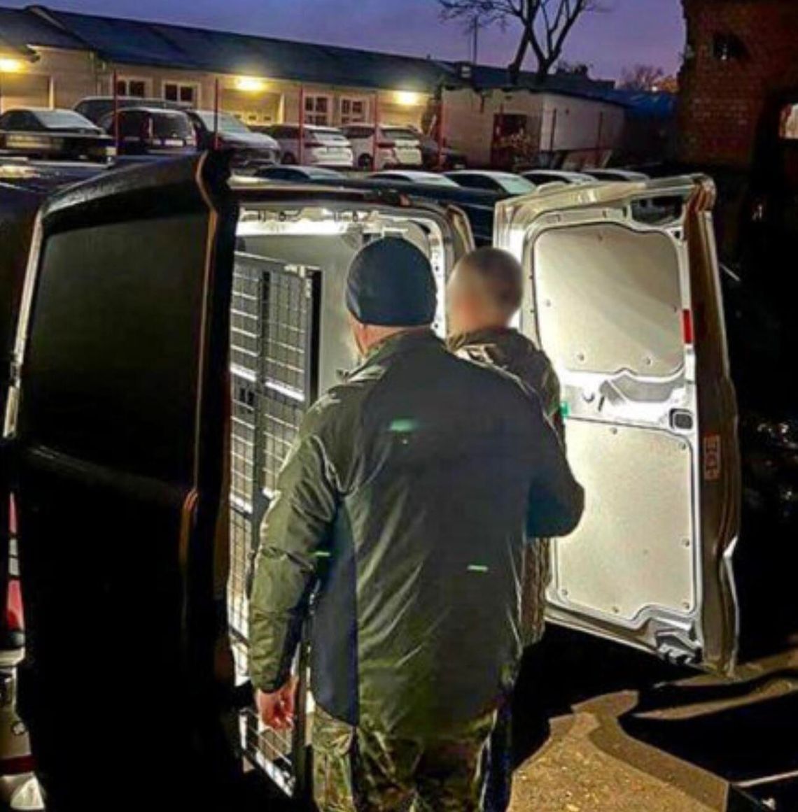 Po odbyciu kary opuścili Polskę