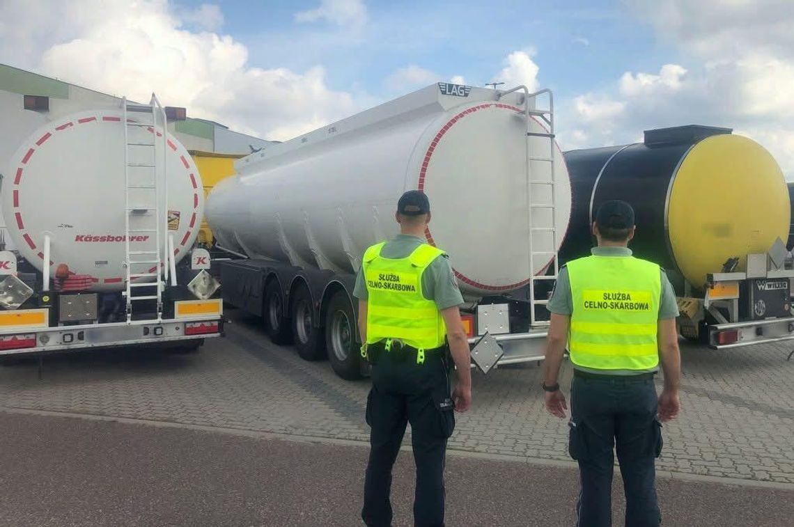 🚨 Podlascy funkcjonariusze SCS ujawnili nielegalny transport oleju napędowego