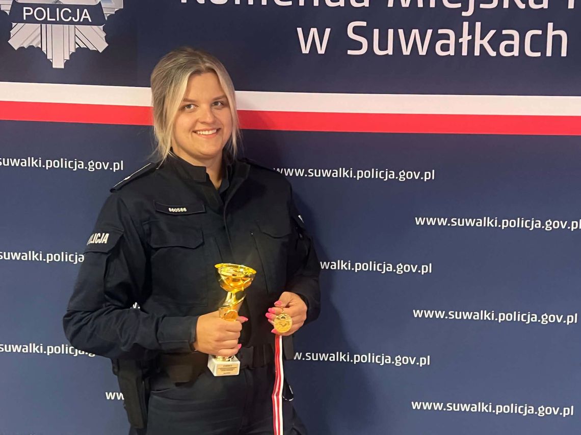 Policjanci z Podlasia na podium. Natalia Szczytko i Kamil Woźniak z II miejscem w pływaniu Policjanci z Podlasia na podium. Natalia Szczytko i Kamil Woźniak z II miejscem w pływaniu