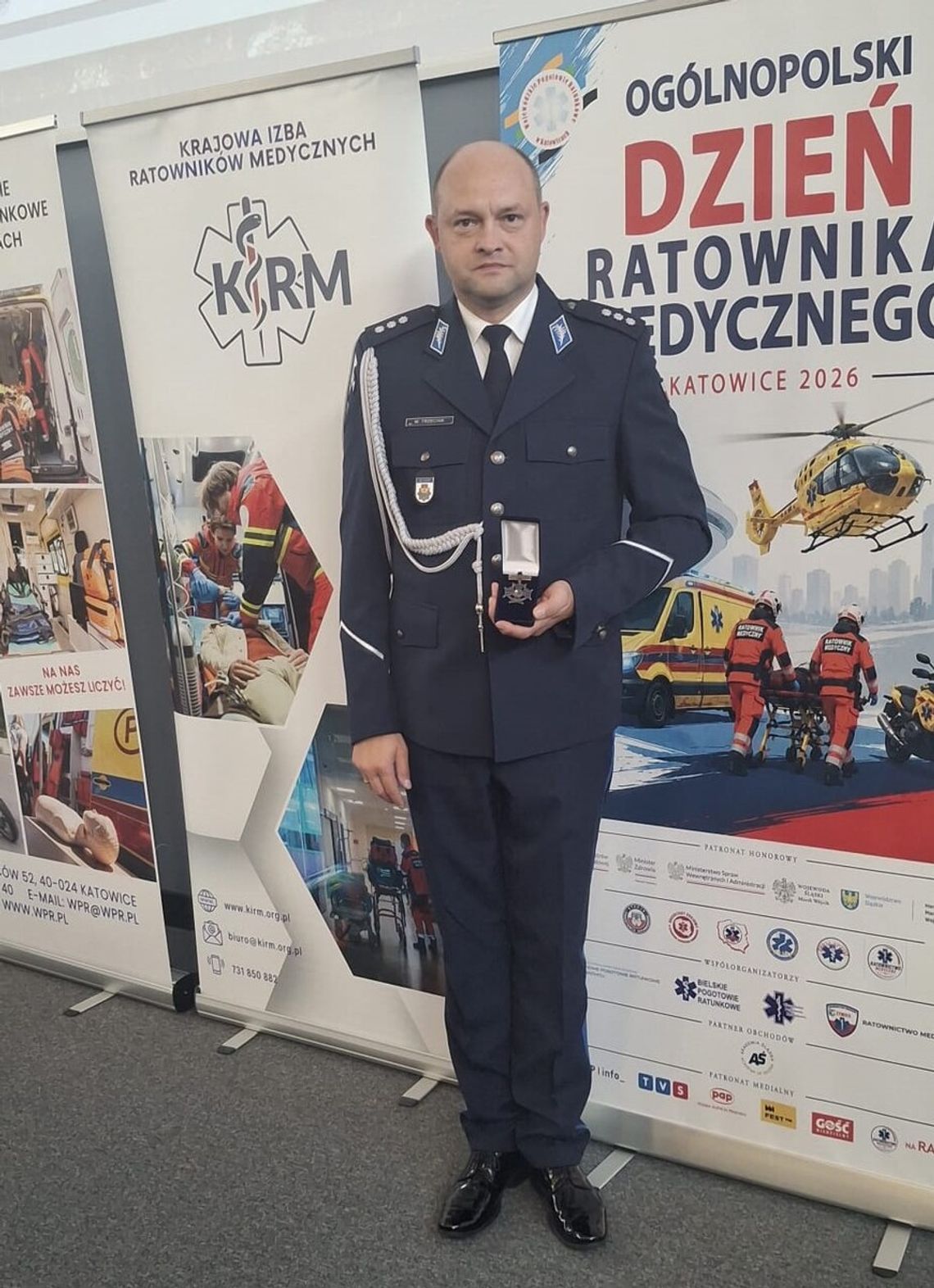 Policjant z Białegostoku odznaczony Krzyżem Zasługi BONUM PRO ALIIS Policjant z Białegostoku odznaczony Krzyżem Zasługi BONUM PRO ALIIS