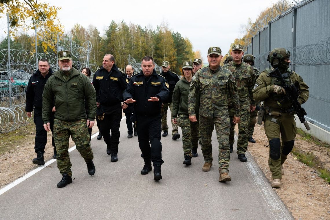 Polska i Bułgaria zacieśniają współpracę. Bułgarska delegacja na granicy z Białorusią