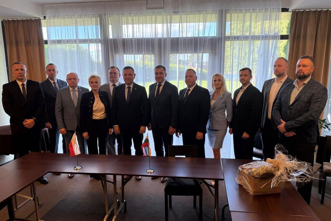 Polska i Litwa podsumowały współpracę na granicy. Rozmowy o migracji i bezpieczeństwie Polska i Litwa podsumowały współpracę na granicy. Rozmowy o migracji i bezpieczeństwie