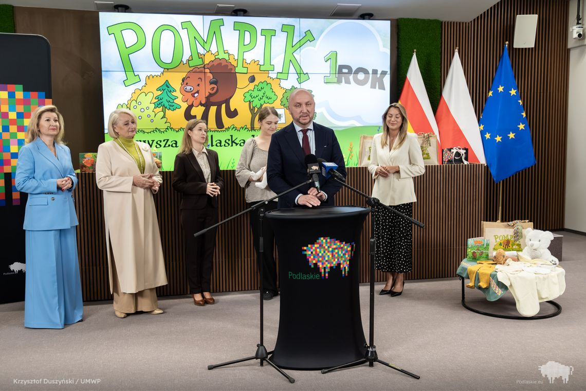 POMPIK ma już rok! Prawie 2,5 tys. podlaskich dzieci otrzymało wyprawki
