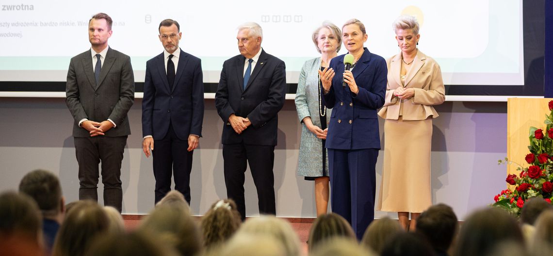 Ponad 600 osób na konferencji „Kierunek: Kompas Jutra” w Białymstoku Ponad 600 osób na konferencji „Kierunek: Kompas Jutra” w Białymstoku