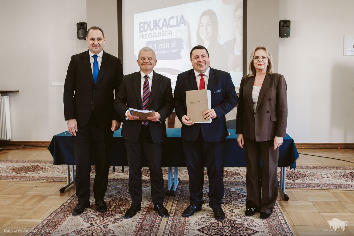 Prawie 7 mln zł na edukację w Łomży. 2455 uczniów skorzysta z projektu