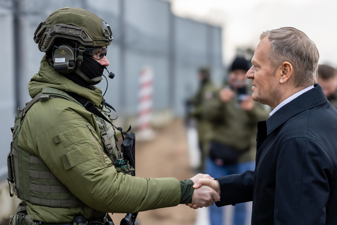 Premier i minister MSWiA na polsko-białoruskiej granicy